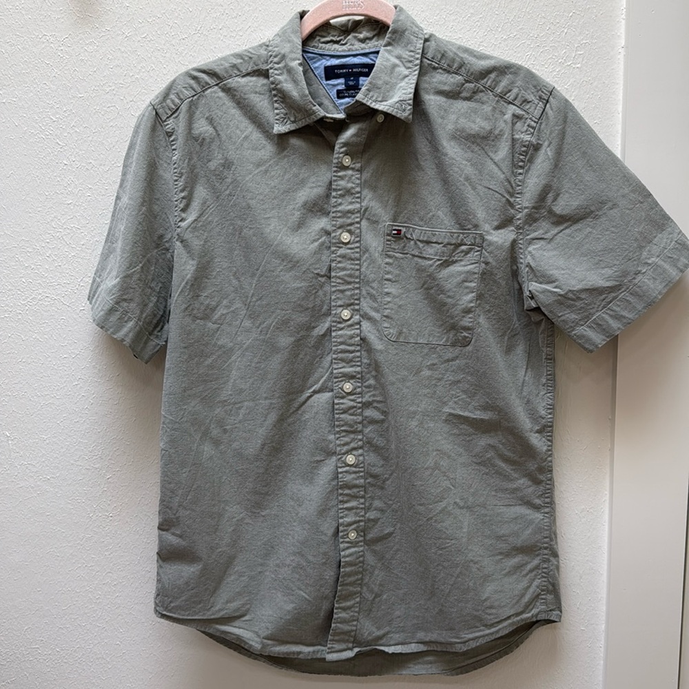 Tommy Hilfiger Spruce Green Button Up Size Medium